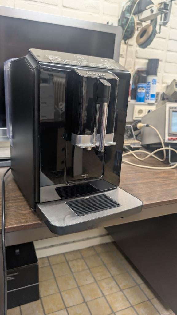 Bosch TIS30129RW Verocup 100 Koffiebonenmachine, Witgoed en Apparatuur, Koffiezetapparaten, Gebruikt, 10 kopjes of meer, Koffiemachine