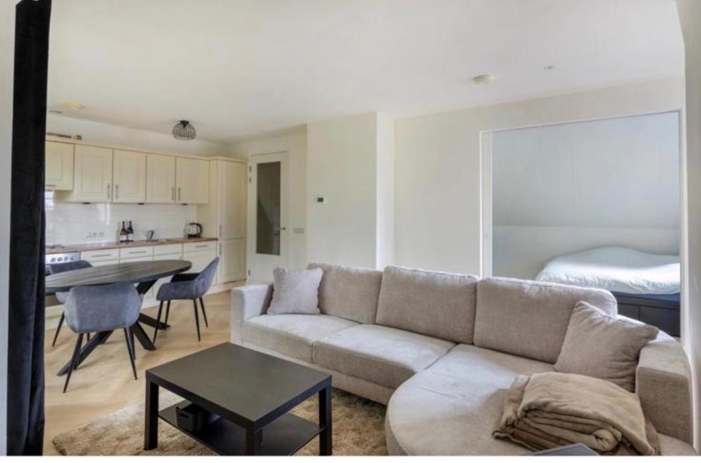 Bankstel, Ophalen, Hoekbank, 75 tot 100 cm, Zo goed als nieuw