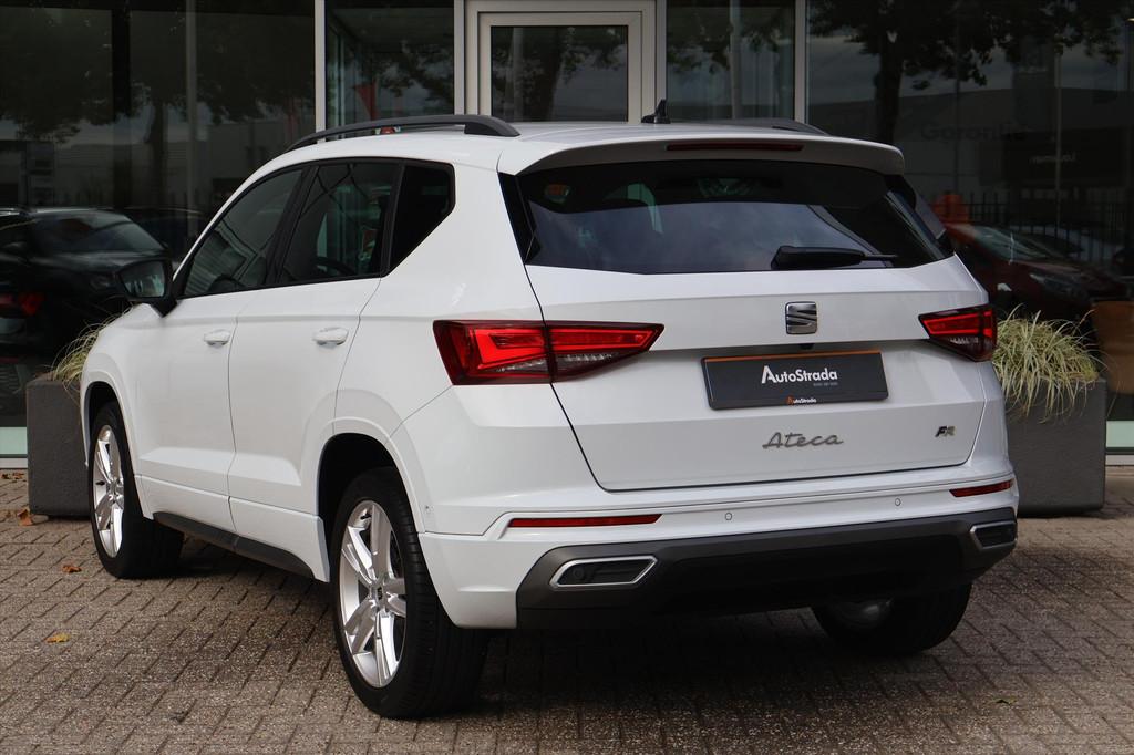 Seat Ateca 1.5 TSI FR Business Intense 150pk I Carplay I Nav, Auto's, Seat, Keurmerk '100% Onderhouden', 4 cilinders, Wit, Origineel Nederlands