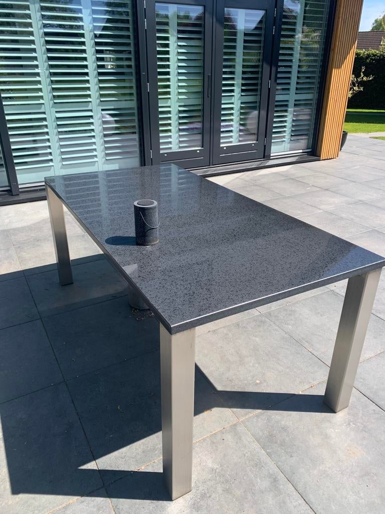 Granieten tuintafel 3 cm dik blad met rv staal onderstel, Ophalen, Zo goed als nieuw, Rechthoekig, Overige materialen