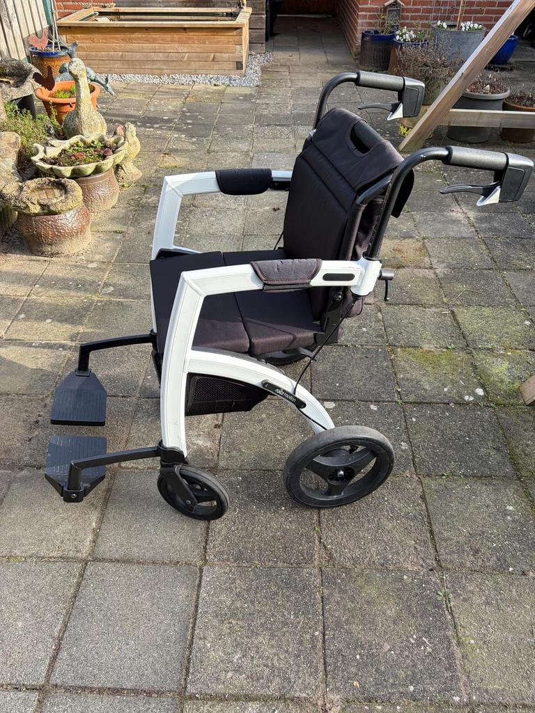Rollzmotion rollator, Diversen, Ophalen, Zo goed als nieuw, Duwrolstoel