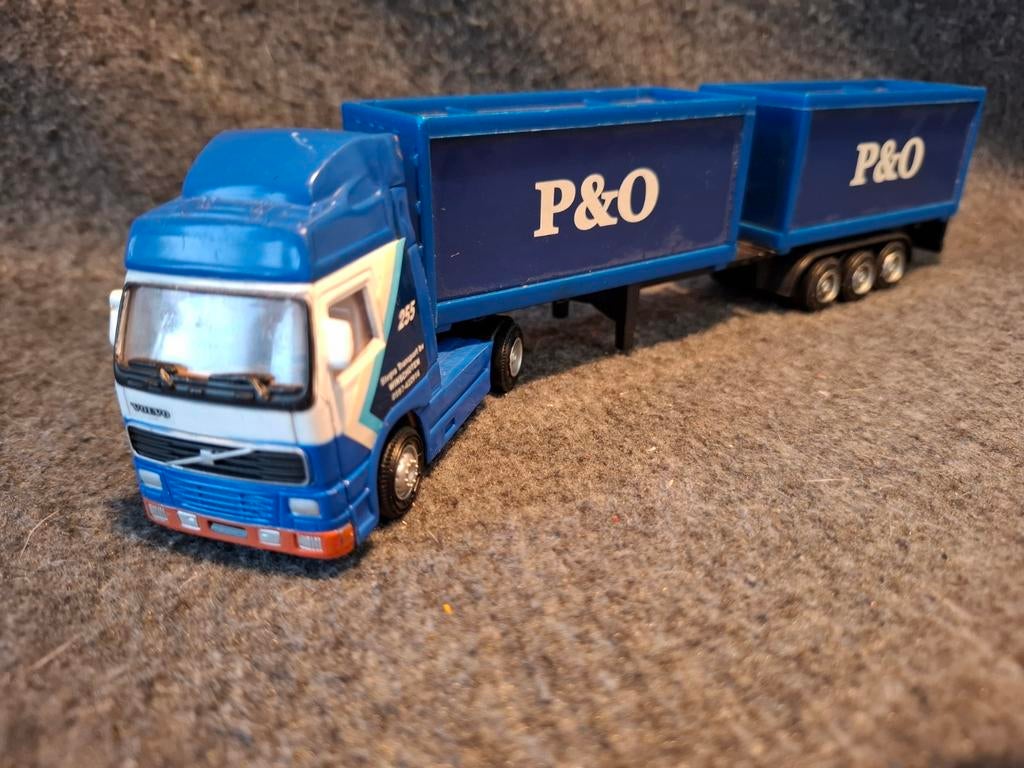 VOLVO, Hobby en Vrije tijd, Modelauto's | Overige schalen, Ophalen of Verzenden, Zo goed als nieuw, Bus of Vrachtwagen
