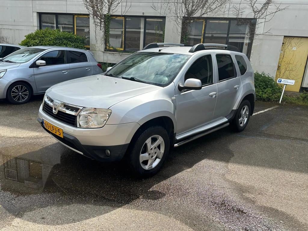 Dacia Duster 1.6 Lauréate 2WD/ Airco, Auto's, Dacia, Bedrijf, Te koop, Duster, ABS, Airbags, Airconditioning, Centrale vergrendeling