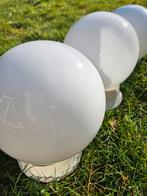 Set van 3 bol plavond lampen, Ophalen