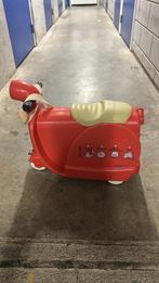 Rode Kindereiskoffer met Wieltjes en Trekkoord, Ophalen, Zo goed als nieuw, Rood, Wieltjes