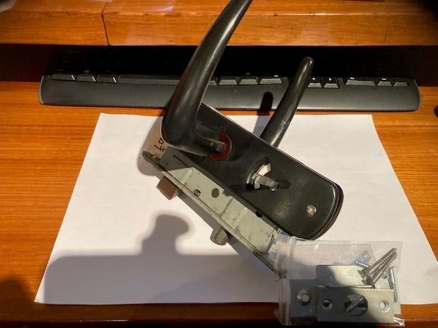 Compleet set antieke bakelieten vrij+bezetsluiting, jaren30e, Ophalen of Verzenden, Gebruikt