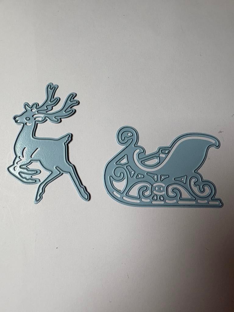 Marianne design snijmal setje hert met slee, Hobby en Vrije tijd, Ophalen of Verzenden, Zo goed als nieuw, Overige thema's, Pons of Mal
