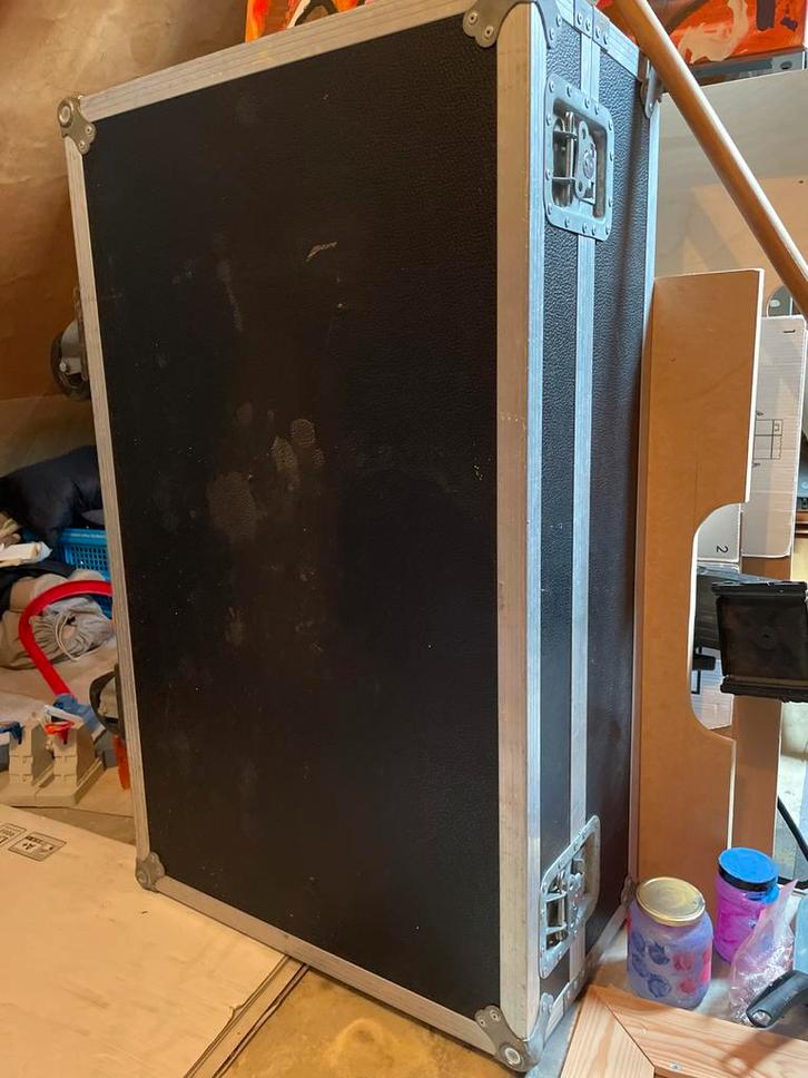 Flightcase met wielen - functioneel, Muziek en Instrumenten, Behuizingen en Koffers, Gebruikt, Overige instrumenten, Flightcase