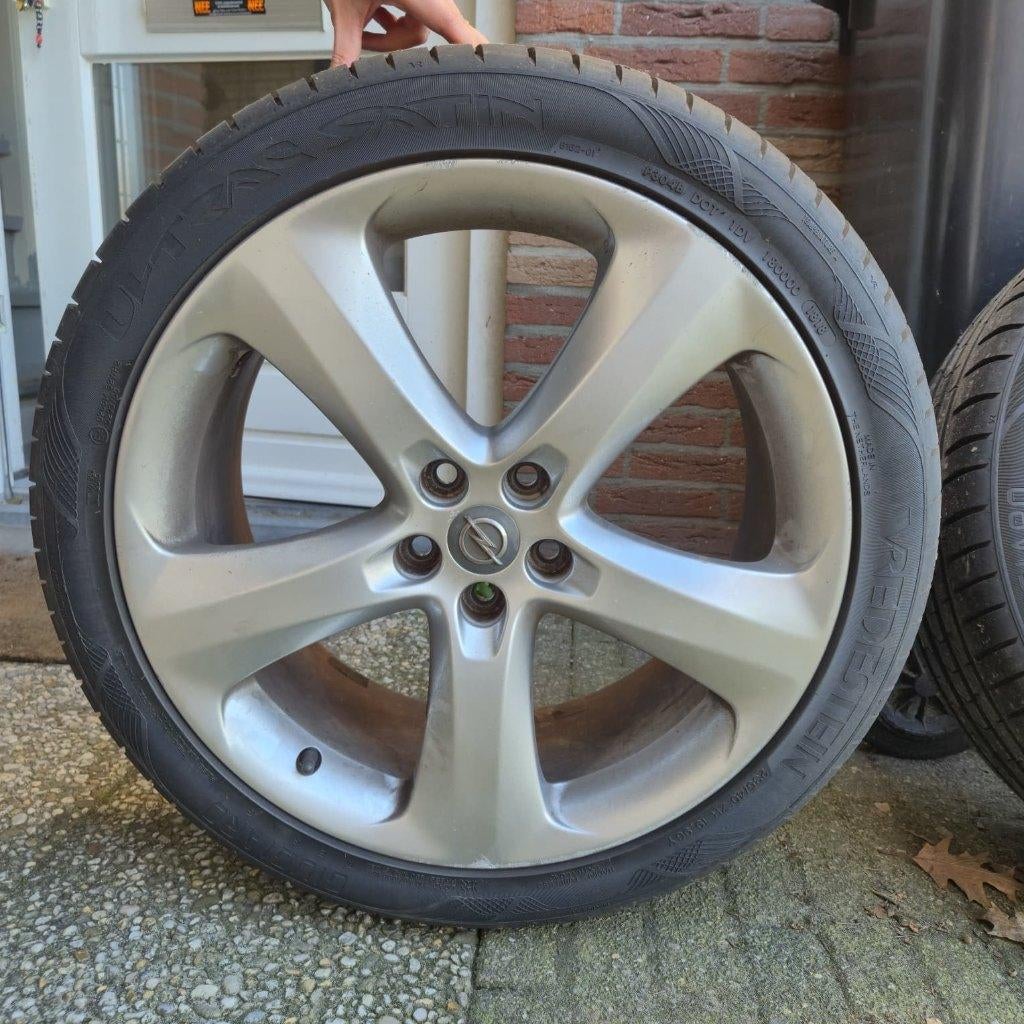 Originele 19 inch Opel velgen incl. zomerbanden, Auto-onderdelen, Banden en Velgen, Banden en Velgen, Nieuw, 235 mm, Personenwagen
