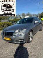 Mercedes-Benz E-Klasse 3.0 CDI E350 Sedan AUT 2009 Grijs, Auto's, Automaat, Achterwielaandrijving, Zwart, 2987 cc