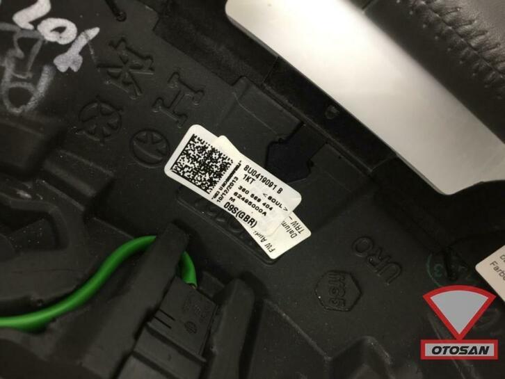 audi a3 8v stuur mf leder leer 4 spaaks 8u0419091b, Auto-onderdelen, Gebruikt, AUDI AG, Auto-Union-Strasse 1
85045  Ingolstadt, DE