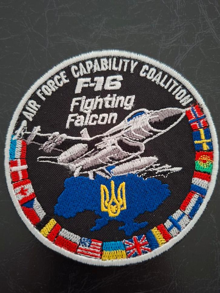 F-16 Oekraïne Air Force Capability Coalition AFCC Patch, Verzamelen, Luchtvaart en Vliegtuigspotten, Zo goed als nieuw, Patch, Badge of Embleem