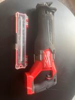 Milwaukee reciprozaag, 70 mm of meer, 600 tot 1200 watt, Ophalen of Verzenden, Zo goed als nieuw