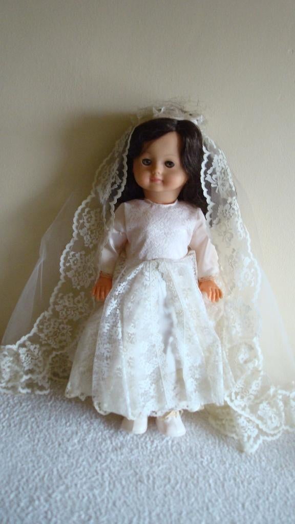 mooie bruidspop jaren '70 vintage/retro 45 cm groot, Verzamelen, Poppen, Verzenden, Zo goed als nieuw, Pop