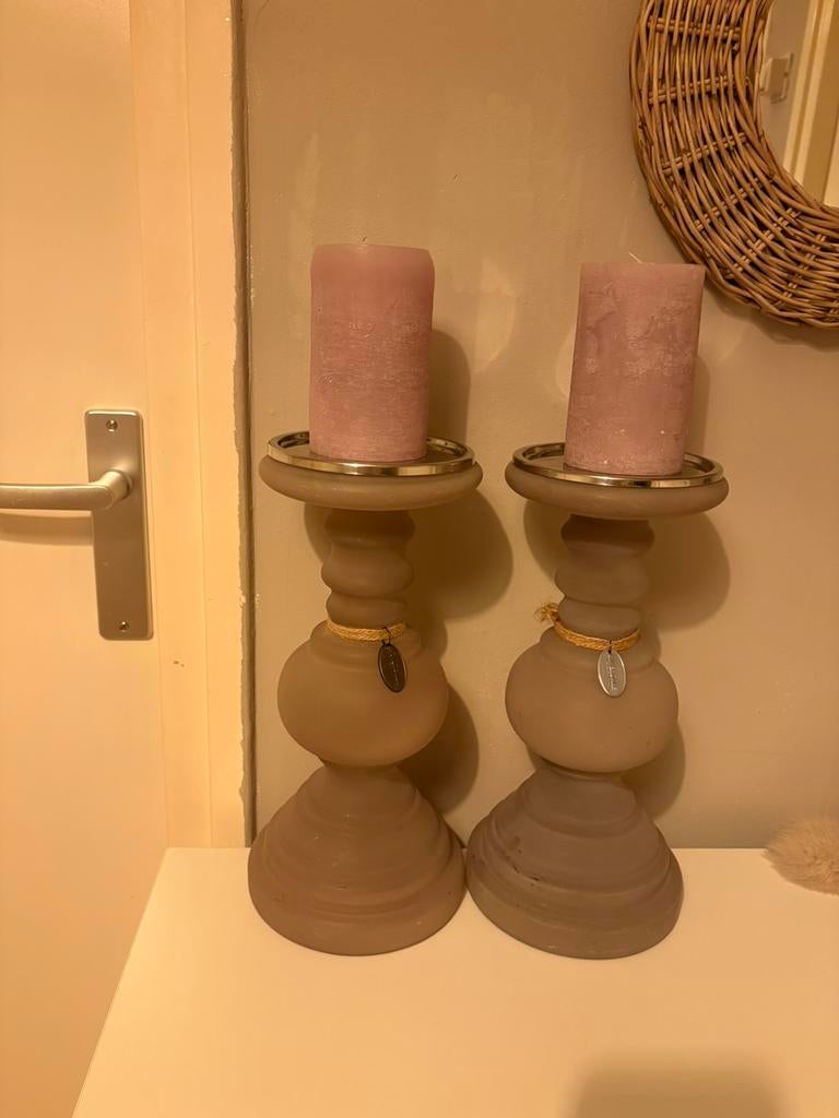 Riverdale kandelaar. Taupe kleur., Huis en Inrichting, Ophalen of Verzenden, Overige kleuren, Minder dan 50 cm