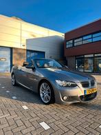 BMW 325i Cabrio M-Pakket 122.000 km 6-cilinder Automaat E93, Euro 5, Achterwielaandrijving, Zwart, Cabriolet