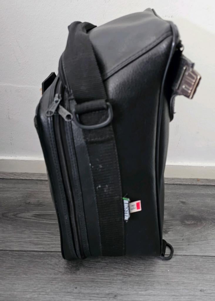 Bagster Tanktas Leder met Regenhoes, Ophalen of Verzenden, Zo goed als nieuw