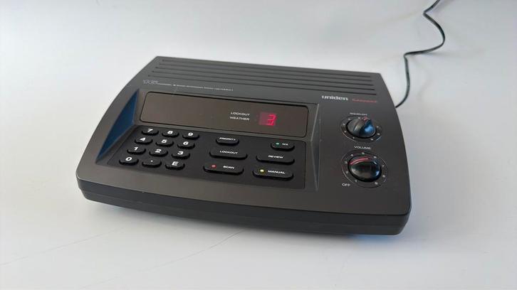 Uniden Bearcat ubc144xlt scanner, Telecommunicatie, Scanners, Zo goed als nieuw, 500 kanalen of meer, Ophalen of Verzenden