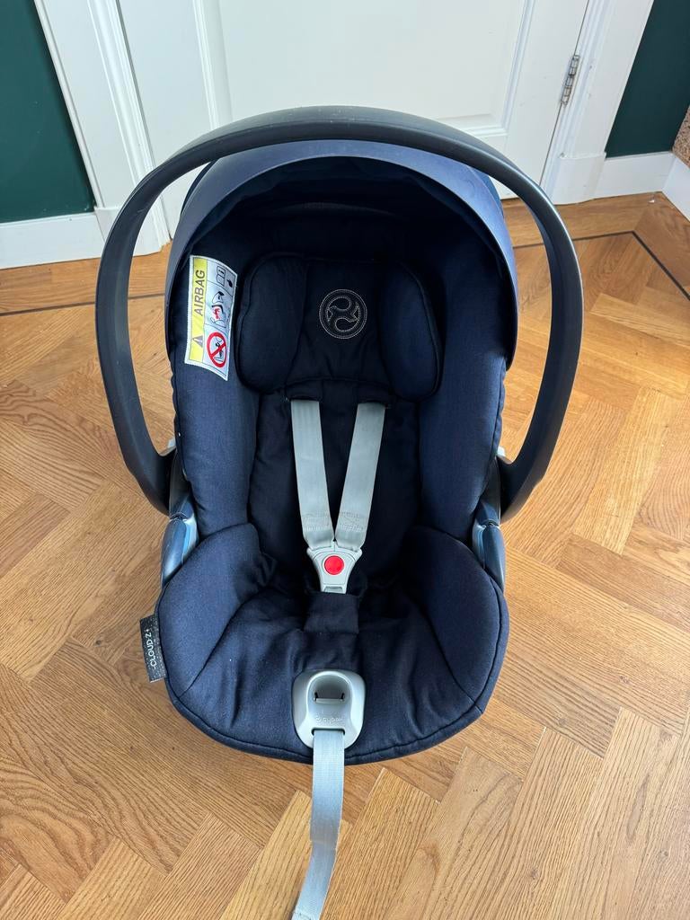 Cybex Cloud Z autostoeltje met base, Kinderen en Baby's, Autostoeltjes, Gebruikt, Isofix, 0 t/m 13 kg, Ophalen