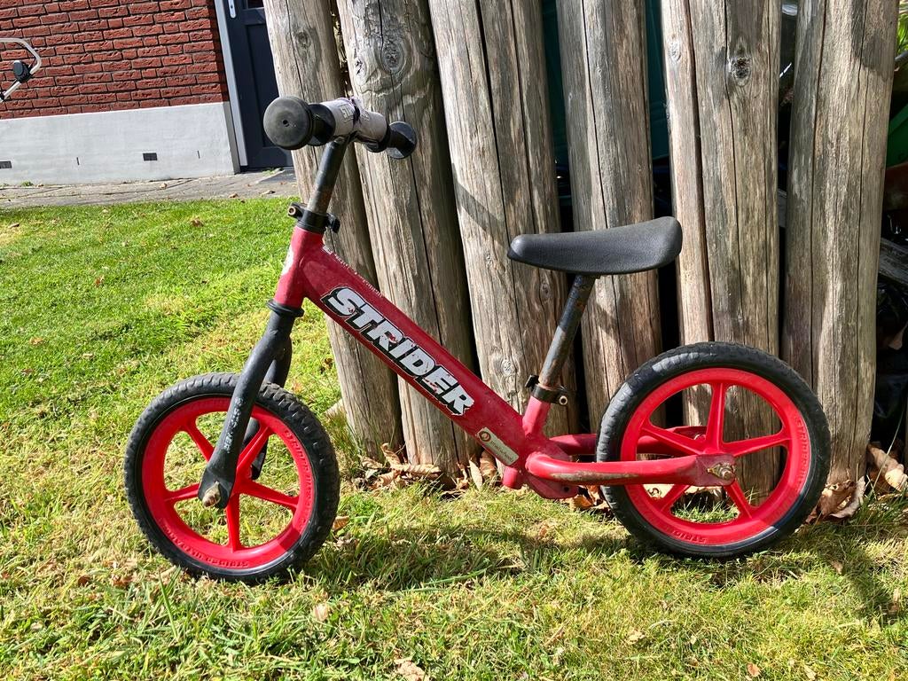 Strider loopfiets, Kinderen en Baby's, Speelgoed | Buiten | Voertuigen en Loopfietsen, Gebruikt, Loopfiets, Ophalen of Verzenden