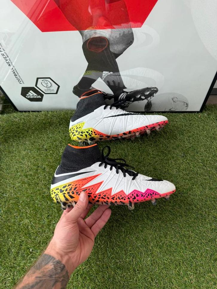 Nike Hypervenom voetbalschoenen, Sport en Fitness, Voetbal, Schoenen, Maat XS of kleiner, Ophalen of Verzenden