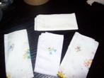 4 mooi brocante dames zakdoekjes tesamen  voor 0,50 koopje, Ophalen