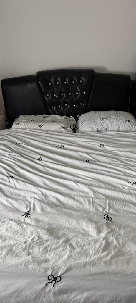 Lederenlook boxspring  140x200, Ophalen, Kunststof, Gebruikt, 65 cm of meer