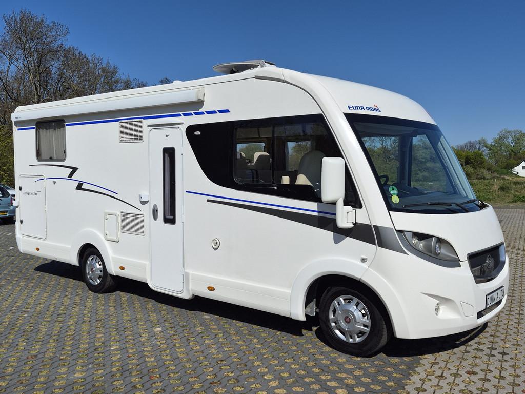 Eura Mobil Mobiel Integraal Integraal Queensbed Dubbele bode, Caravans en Kamperen, Campers, Ringverwarming, Bedrijf, Handgeschakeld