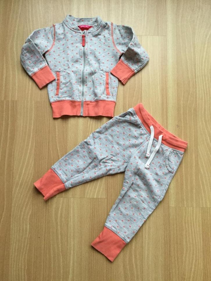 Leuk pakje meisje maat 86 hema zgan grijs met oranje, Kinderen en Baby's, Babykleding | Maat 86, Zo goed als nieuw, Meisje, Jurkje of Rokje