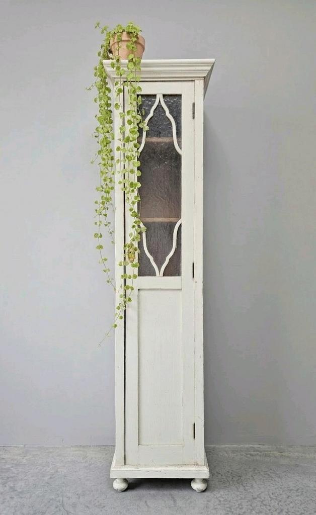 Antieke brocante Franse eendeurskast vintage smalle kast, Antiek en Kunst, Curiosa en Brocante, Ophalen of Verzenden