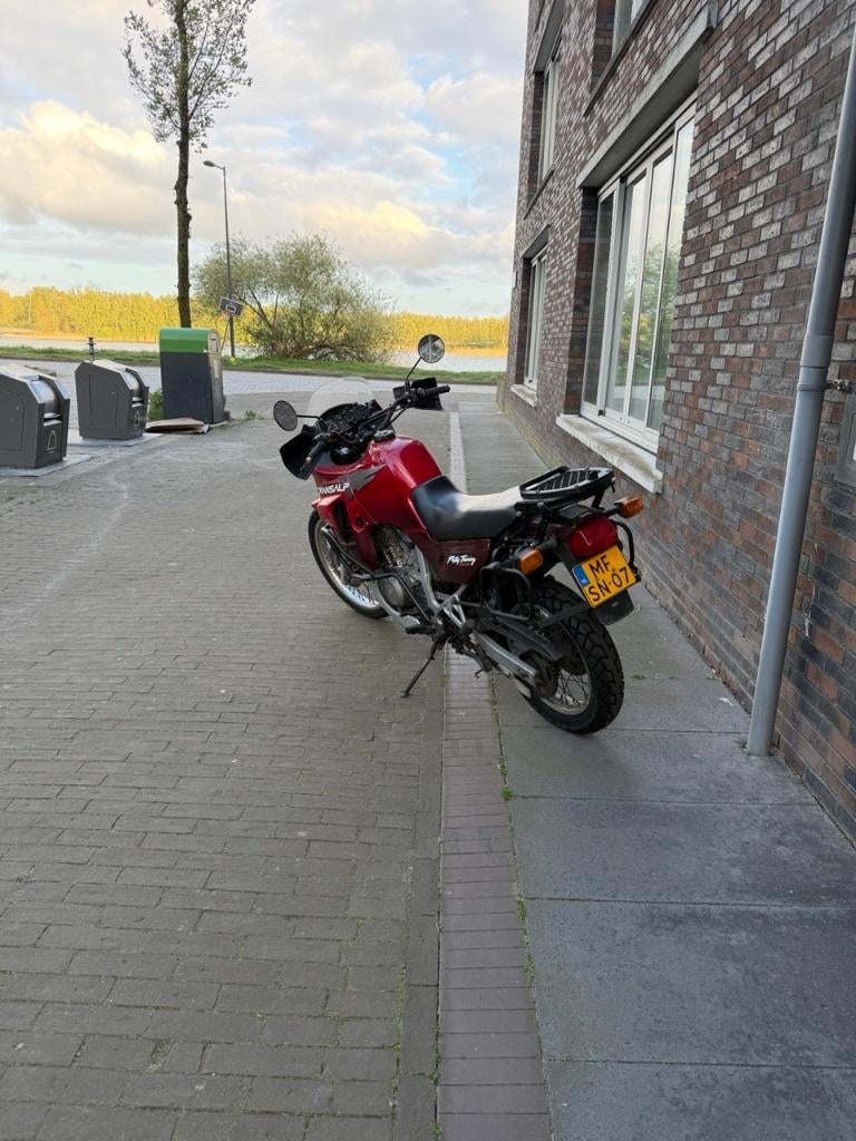 Honda xl600v transalp 1997, Motoren, 2 cilinders, Particulier, Toermotor