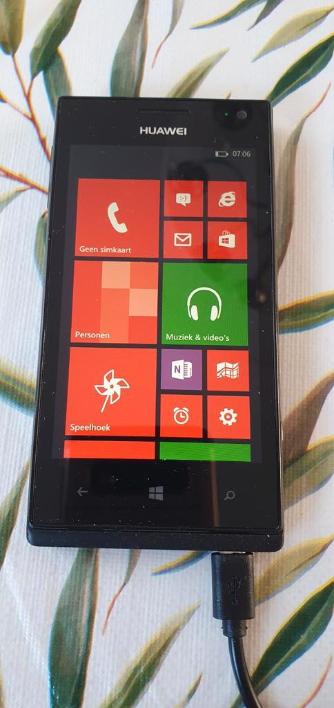 Huawei mobiele telefoon in goede staat met oplader, Telecommunicatie, Mobiele telefoons | Huawei, Gebruikt, Zonder abonnement
