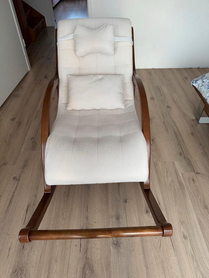 Handgemaakte schommelstoel met kussens, Huis en Inrichting, Stoelen, Gebruikt, Eén, Hout, Overige kleuren, Ophalen