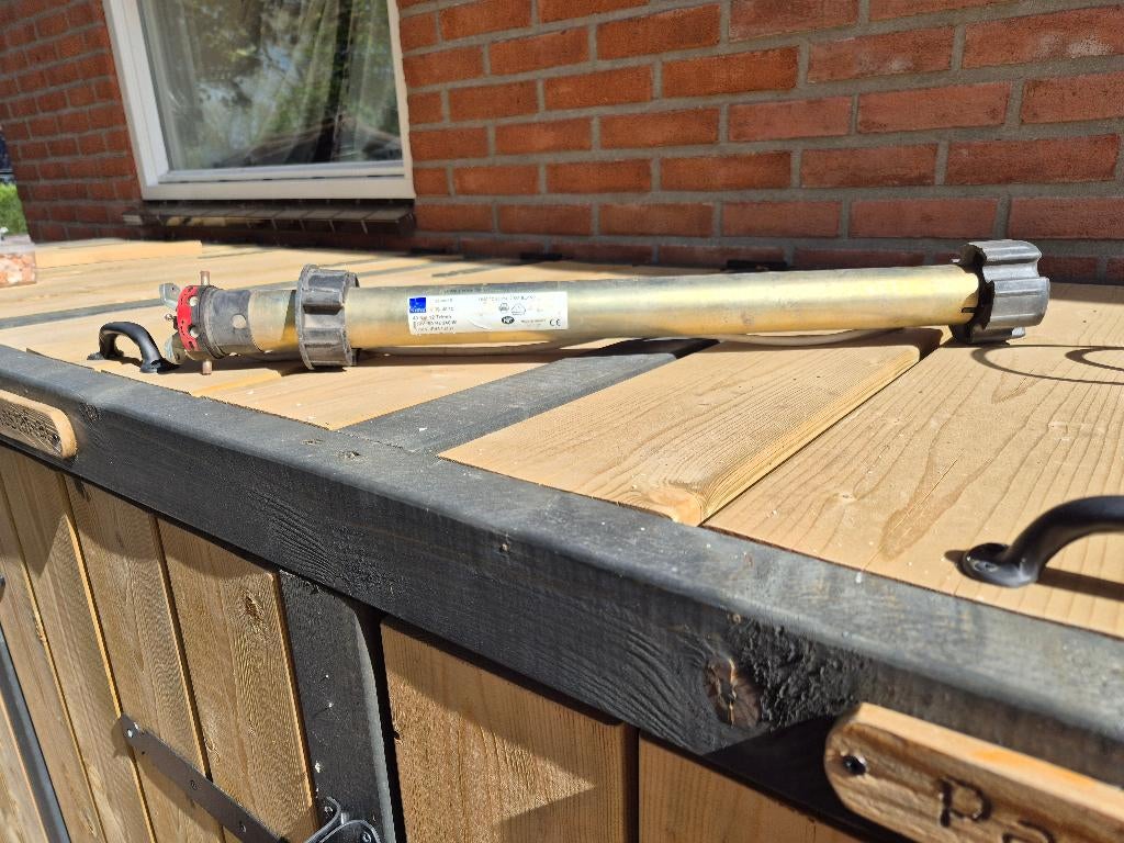 motor voor screens/rolluik, Minder dan 150 cm, Ophalen, Gebruikt, Screen