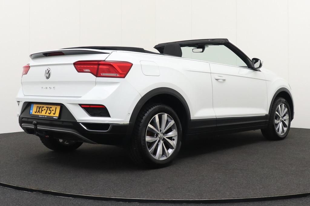 Volkswagen T-Roc Cabrio 1.5 TSI 150 PK Style Camera Trekhaak, Auto's, Voorwielaandrijving, Stof, 4 cilinders, Wit