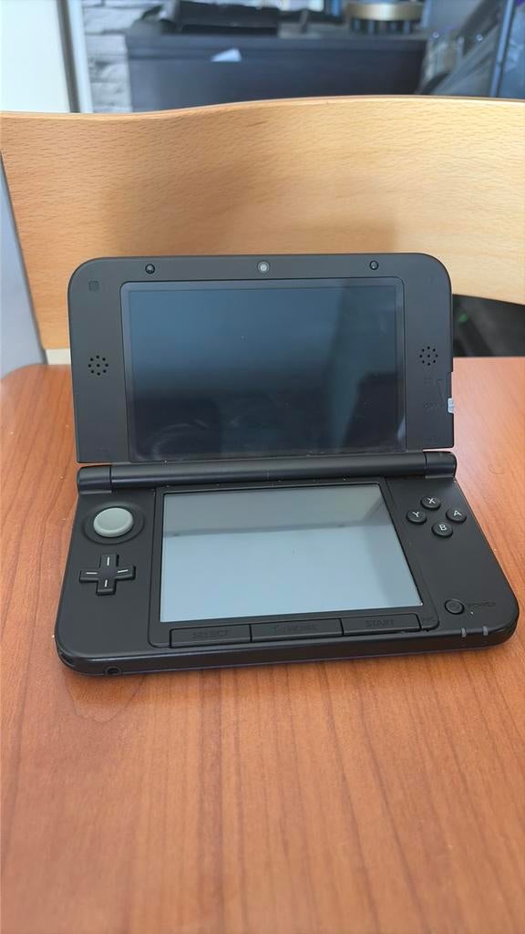 Modded nintendo 3ds xl te koop of ruilen, Ophalen of Verzenden, Zo goed als nieuw, Zwart, 3DS