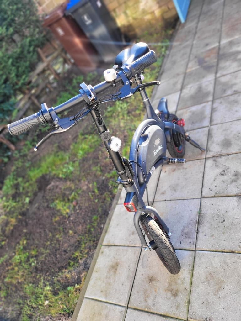 MooVWay opvouwbare elektrische fiets, Fietsen en Brommers, Elektrische fietsen, Overige merken, Ophalen of Verzenden, Zo goed als nieuw