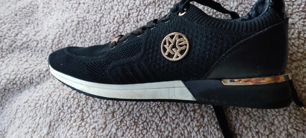 Nog mooie Mexx Sneakers  maat 39, Ophalen of Verzenden, Zo goed als nieuw, Zwart, Sneakers of Gympen