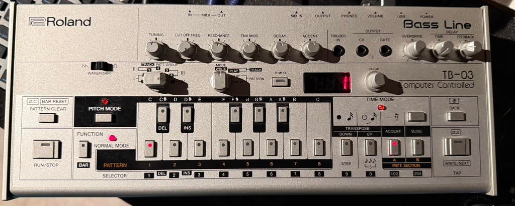 Roland TB 03 Bass Synthesizer, Ophalen, Zo goed als nieuw, Video