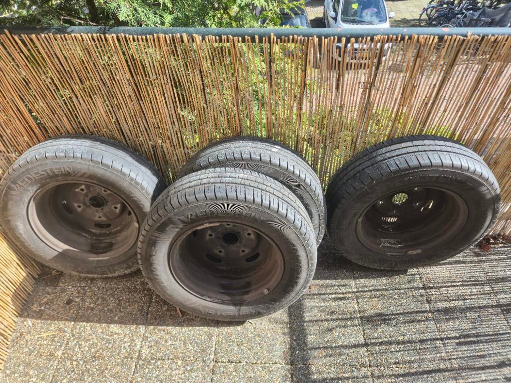 Set zomerbanden, 15 inch, Banden en Velgen, Ophalen of Verzenden, 195 mm