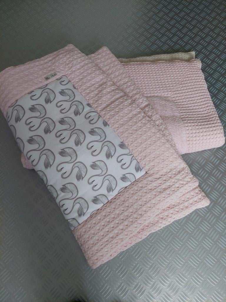 Roze wafel boxkleden Koeka/Meyco 75x95 cm, Ophalen, Zo goed als nieuw, 85 tot 100 cm, Deken