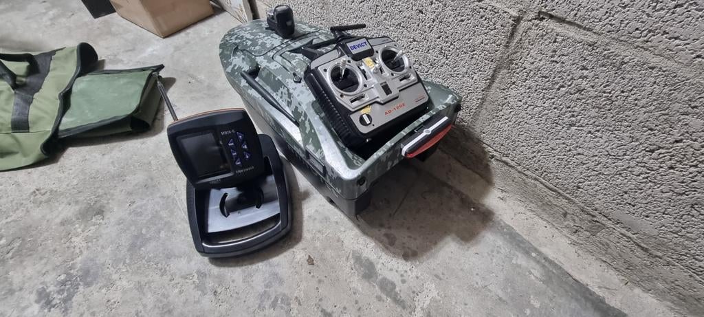 Nanotec Voerboot met Lucky F918 Dieptemeter - Compleet, Ophalen of Verzenden, Zo goed als nieuw, Overige typen