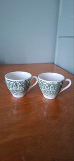 2 Oude Engelse Servies Kopjes - Cottage Design, Ophalen of Verzenden