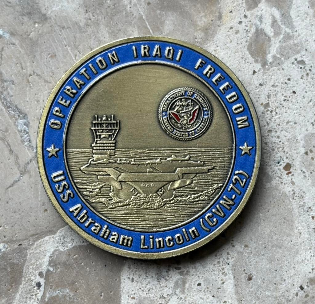 US Navy battleship USS Abraham Lincoln coin, Verzamelen, Militaria | Algemeen, Ophalen of Verzenden, Marine, Amerika, Embleem of Badge