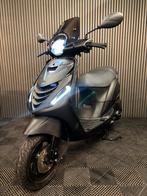 PIAGGIO ZIP 4T 2V 2017 BROM FULL OPTION MAT ZWART, Fietsen en Brommers, Scooters | Piaggio, Maximaal 45 km/u, Zip, Ophalen of Verzenden
