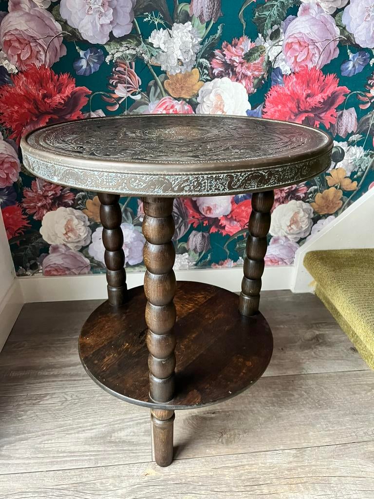 Prachtige ronde vintage bijzettafel met koperen blad, Ophalen