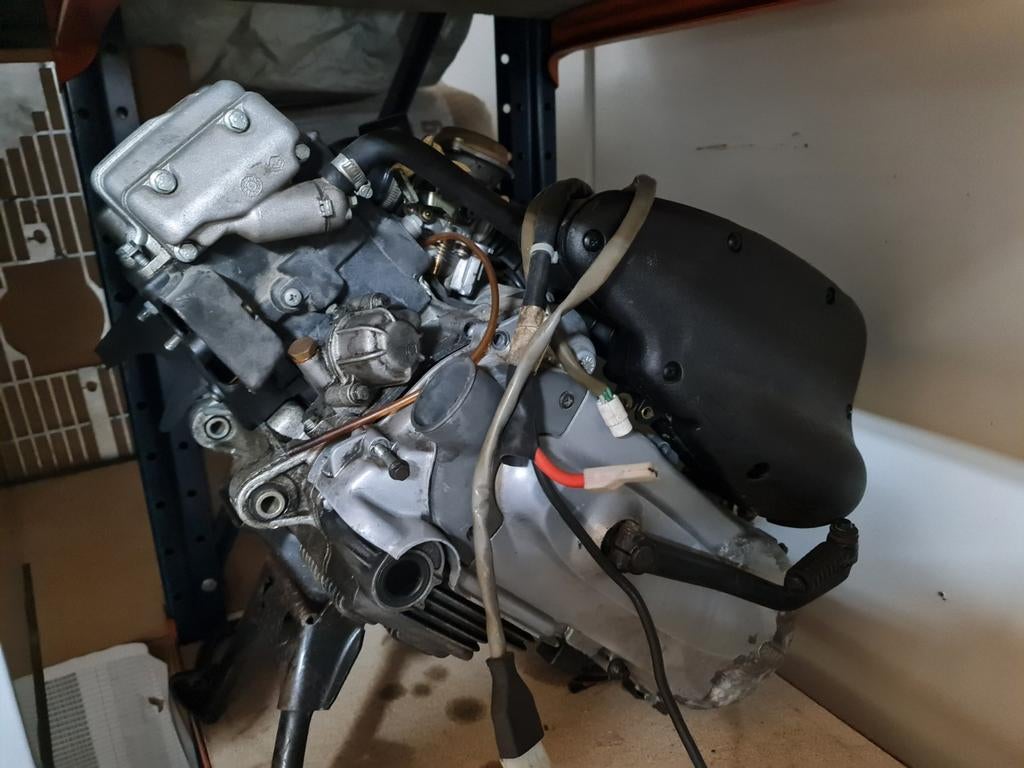 Piaggio Sfera 125cc Motorblok - Compleet, Fietsen en Brommers, Ophalen, Gebruikt, Blok, Piaggio