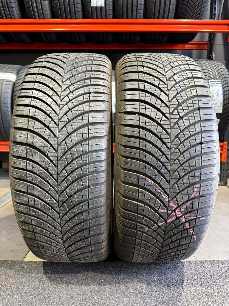 235/45R20 GOODYEAR VECTOR ALLSEASON BANDEN 6+MM, Gebruikt, Zandzuigerstraat 36, Goodyear, Qbanden@gmail.com