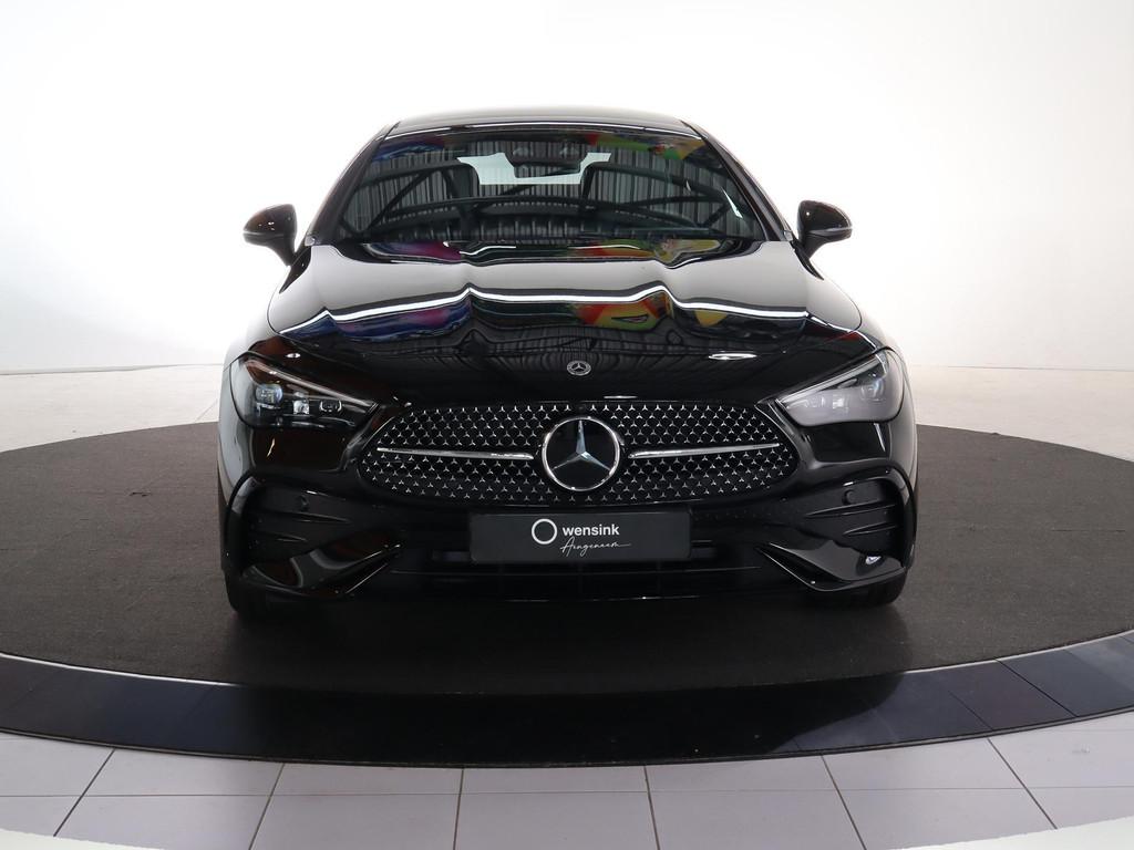 Mercedes-Benz CLE Coupé 300 4MATIC AMG Line Premium Plus |, Auto's, Mercedes-Benz, 1800 kg, 258 pk, 4 stoelen, Zwart
