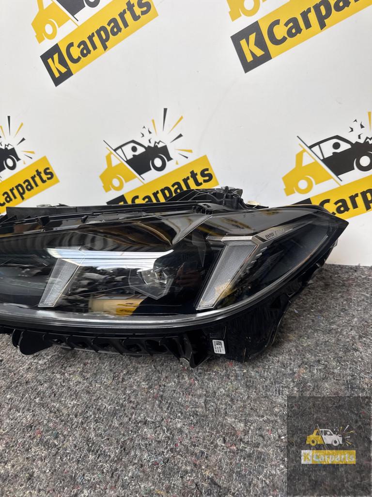 BMW 4 serie Coupe koplamp Links G22, G82 5A3B30105, Auto-onderdelen, Petuelring 130
80788  Munich, DE, Gebruikt, Info@bmw.de, Ophalen of Verzenden